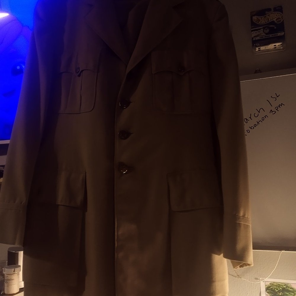 us army or navy suit